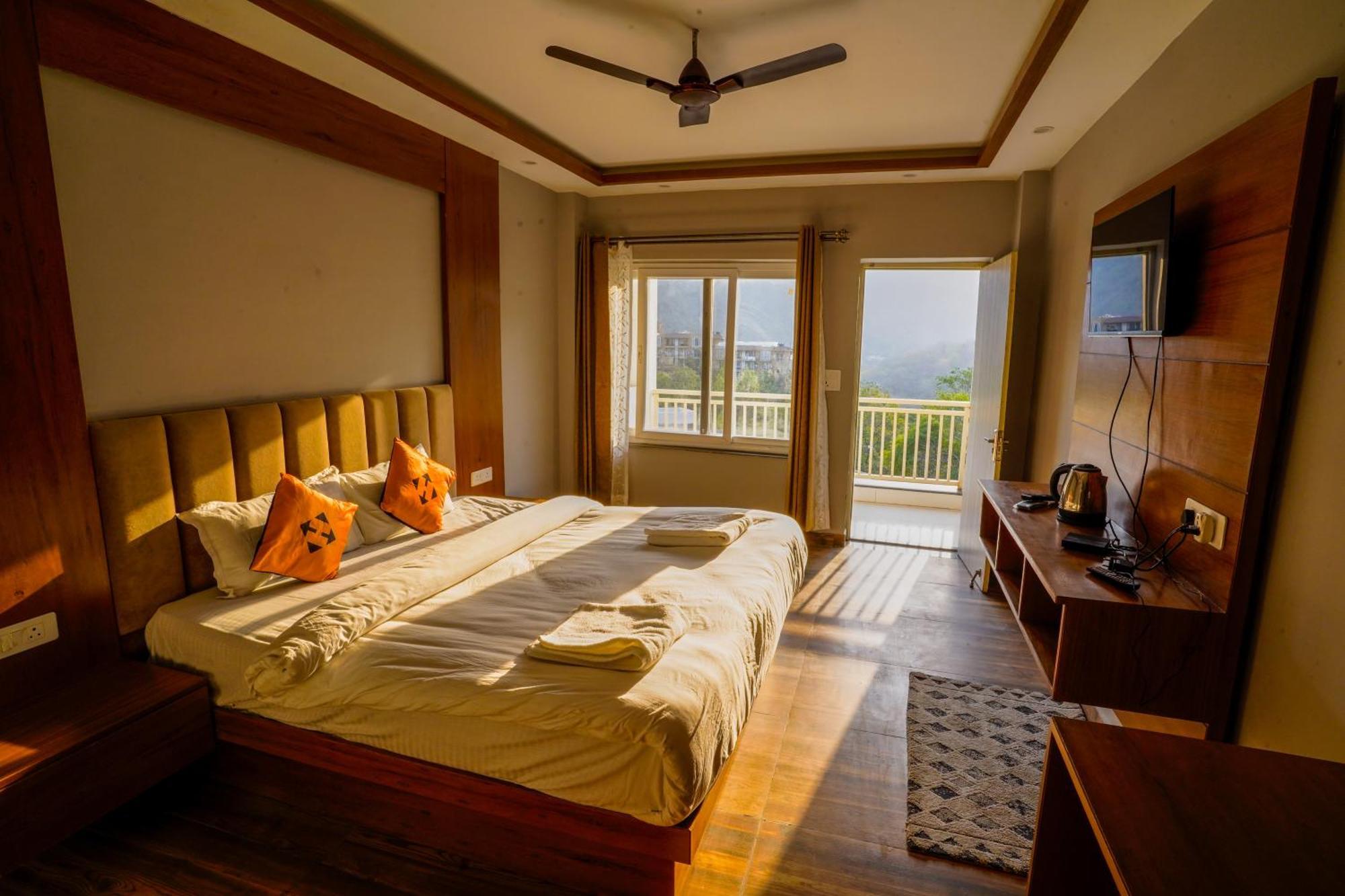 Ostello Hide-In Rishikesh, Laxman Jhula Esterno foto